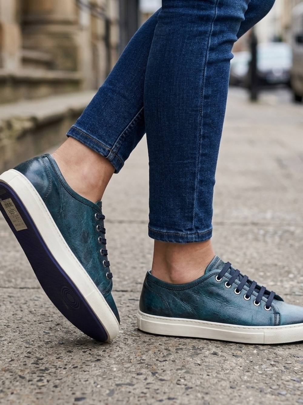 Candice Cooper x Saks Fifth Avenue Women Teal Leather Low Top Sneakers Size: 9M